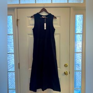 Perfect for anytime! NWT Chicos sleeveless black maxi dress